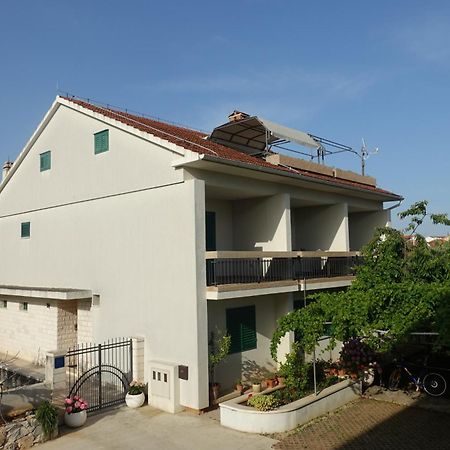 Apartment Tonka โวดีเซ ภายนอก รูปภาพ